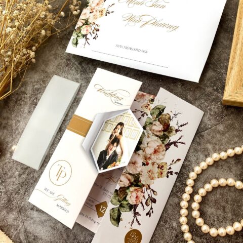 THIỆP CƯỚI XUÂN HẠ